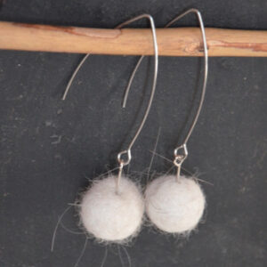 boucles V pendantes